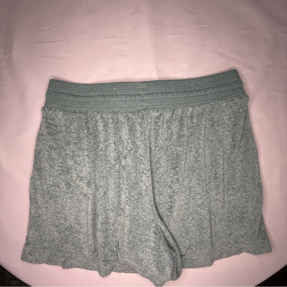 Old Navy Gray Pull-On Shorts w/ Drawstring | Women’s Large | EUC - Picture 3 of 3